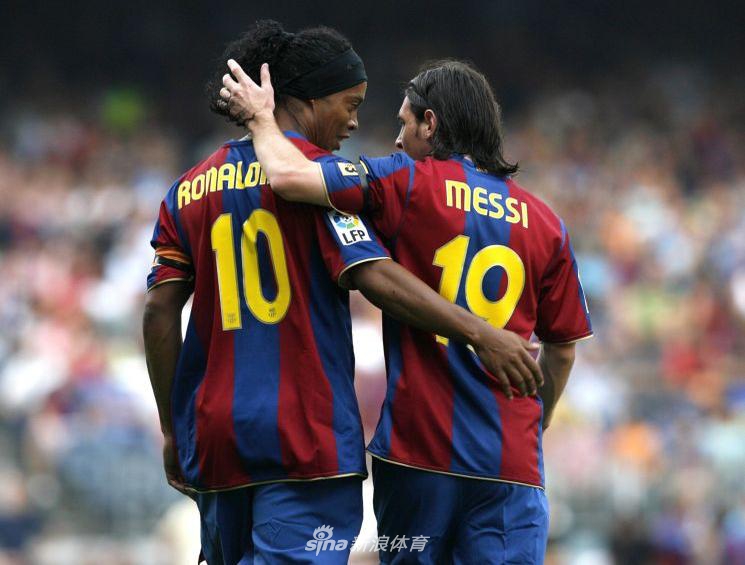 11年了！梅西小罗的10号传承