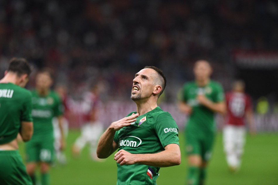 36岁打爆米兰！圣西罗为他鼓掌