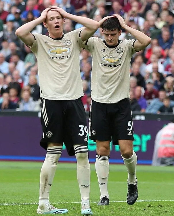 索帅刷爆曼联下限!争六都费劲