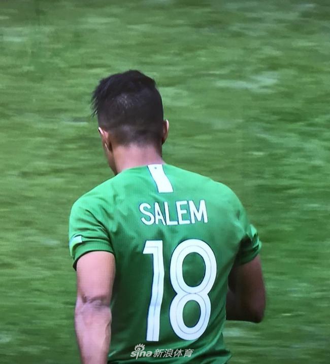 笑喷！那些印错的球衣 小贝躺枪