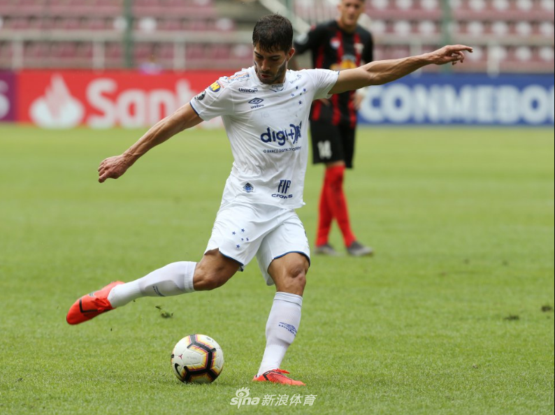 唏嘘！这些名将现在无球可踢