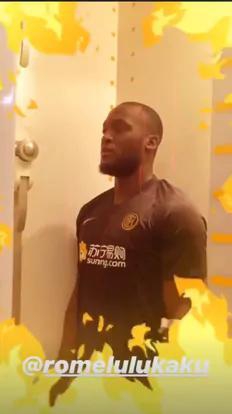 喜迎强援！卢卡库在国米第一天