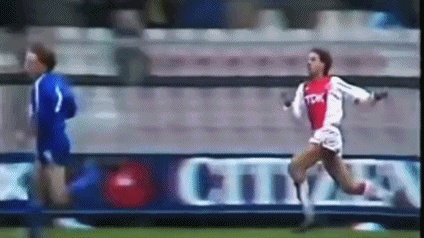 3夺金球！为何叫他最完美中锋