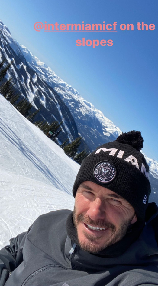 小贝一家滑雪度假!这待遇太爽