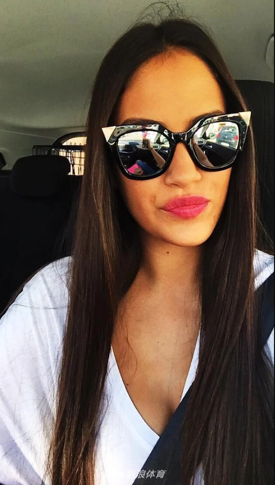 甜!阿森纳新援郎才女貌撒狗粮