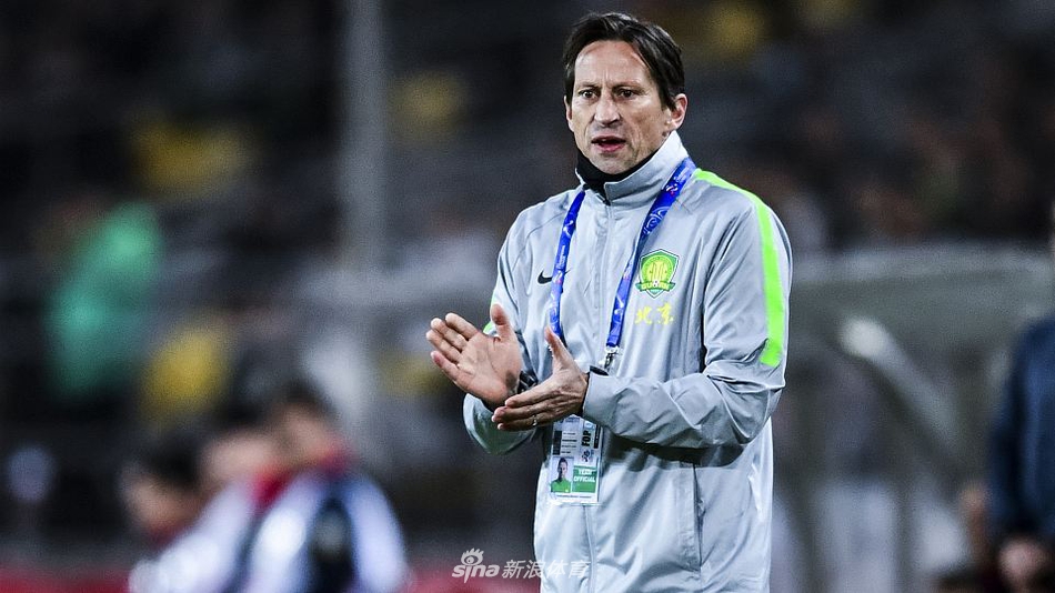 媒评待业教练TOP10:穆帅第一