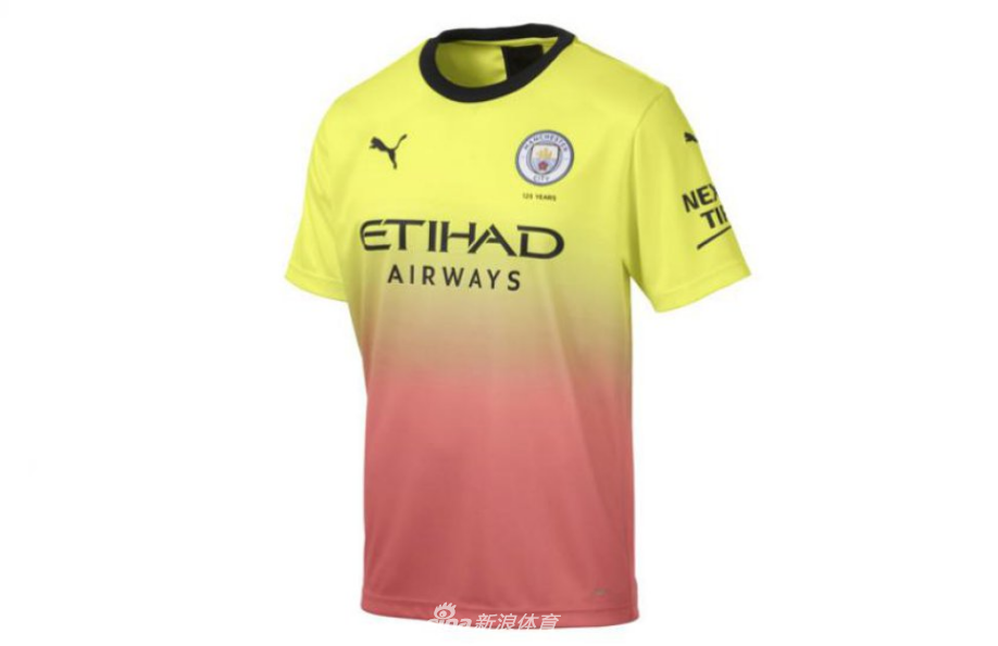 新赛季新辣眼!媒评丑爆球衣