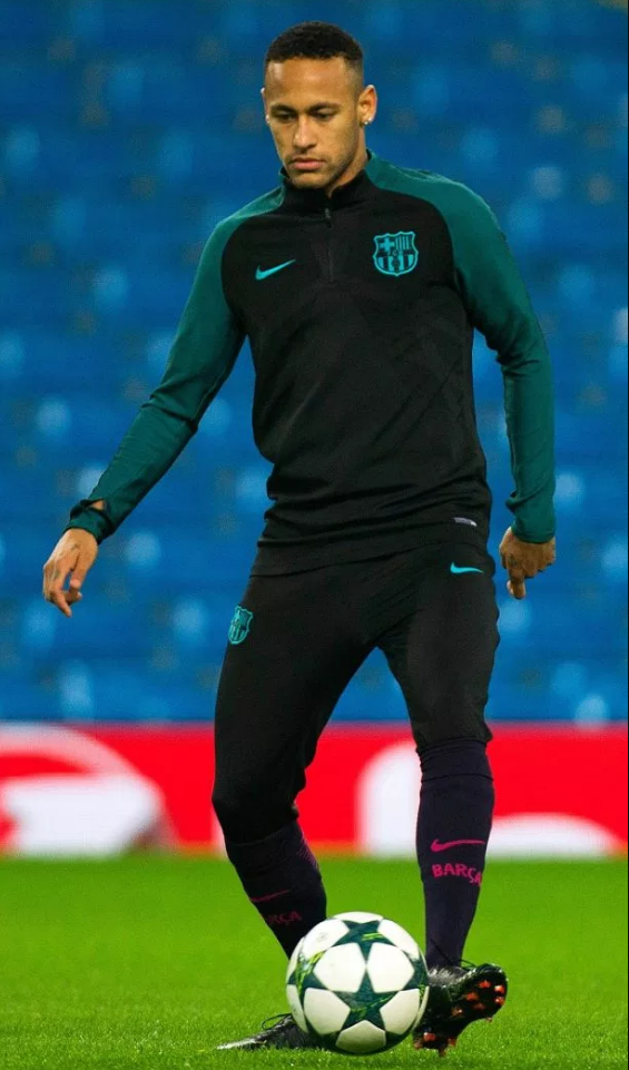 训练场掐架！内马尔伊布都干过