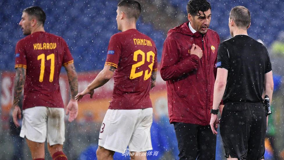 惊天误判！劲旅遭绝平全队暴怒