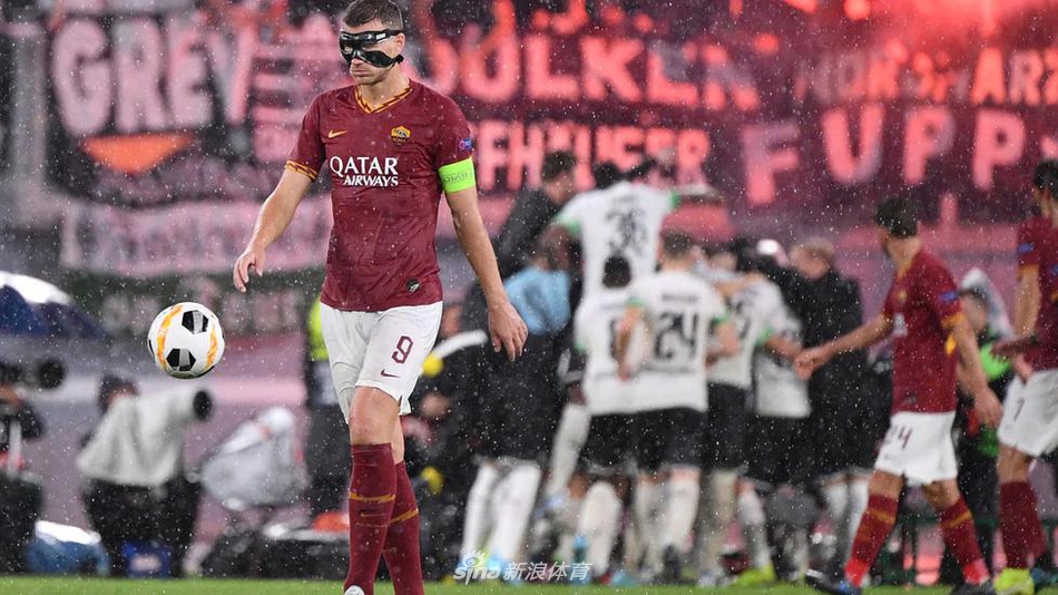 惊天误判！劲旅遭绝平全队暴怒