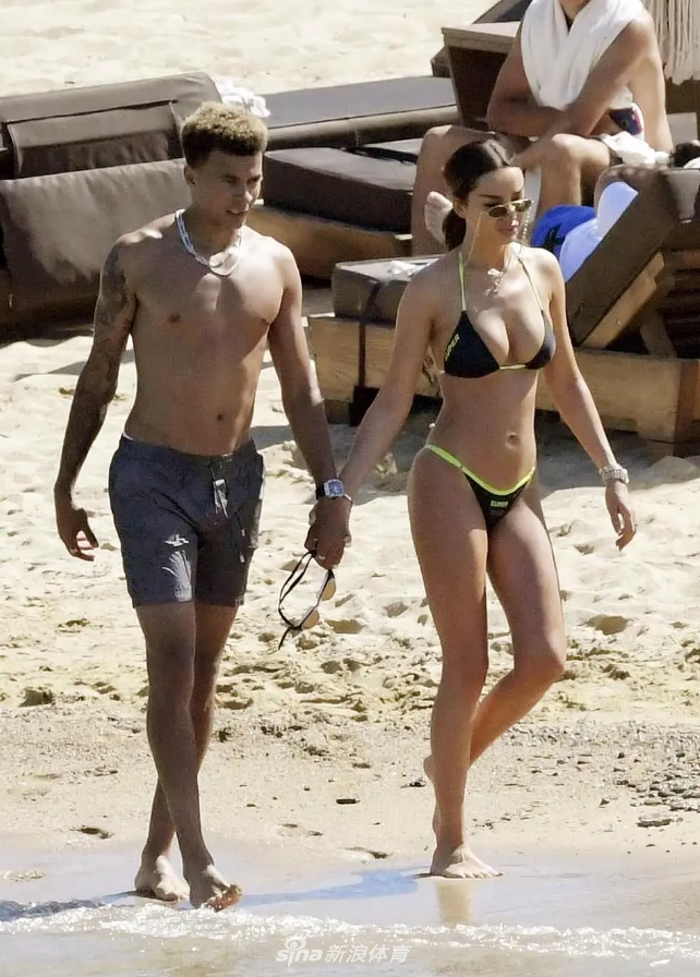 阿里与名模复合？往日高甜瞬间