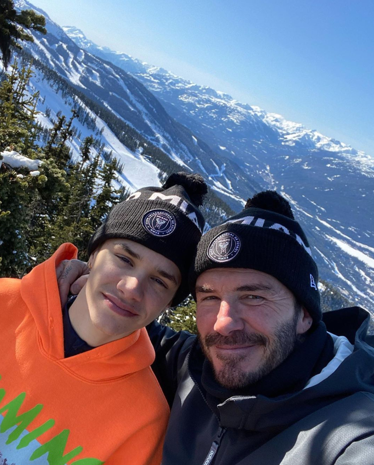 小贝一家滑雪度假!这待遇太爽