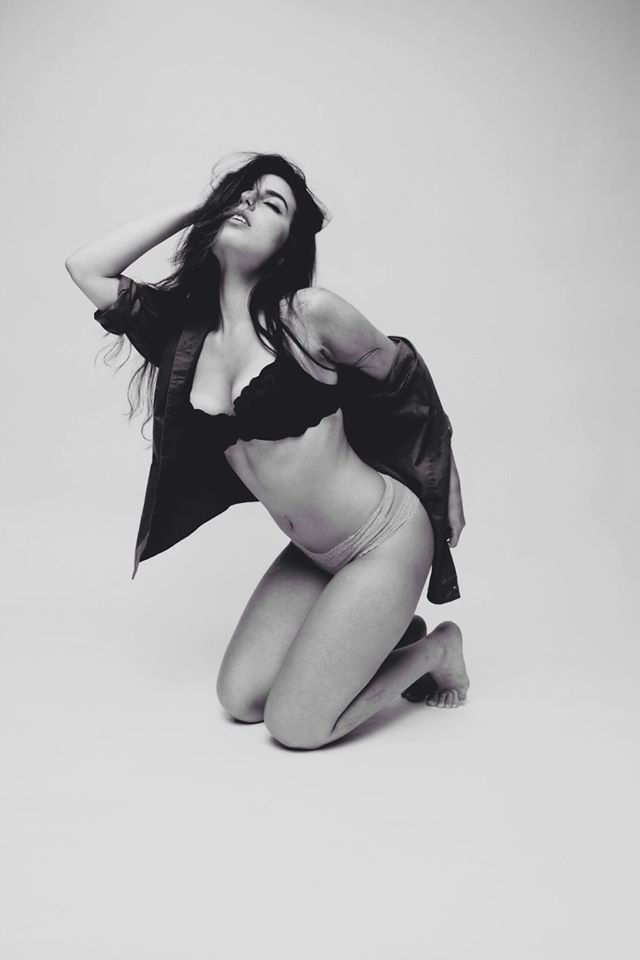 C罗葡萄牙头号女球迷 性感吸睛