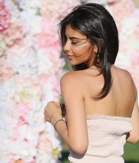 家中长女待字闺中 小法好福气