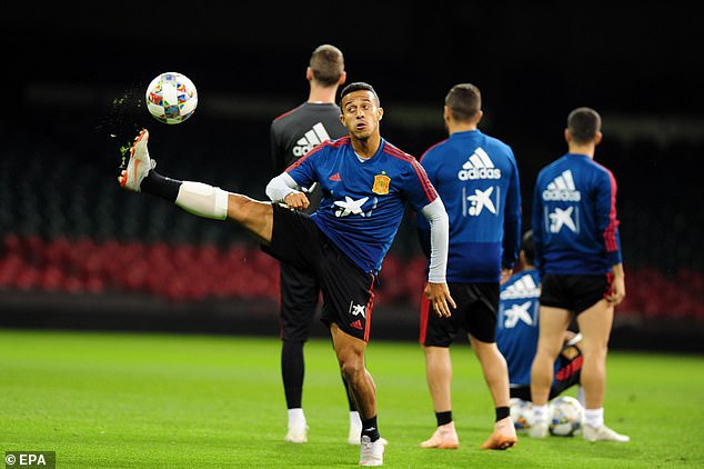 西班牙众将备战威尔士