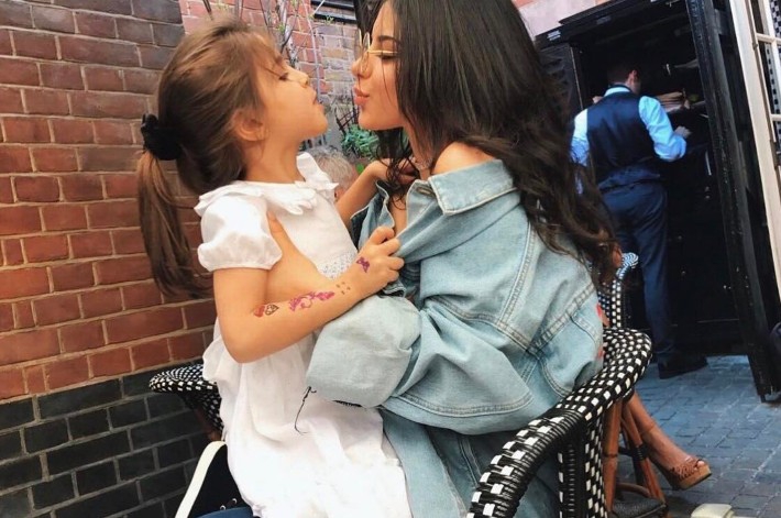 家中长女待字闺中 小法好福气