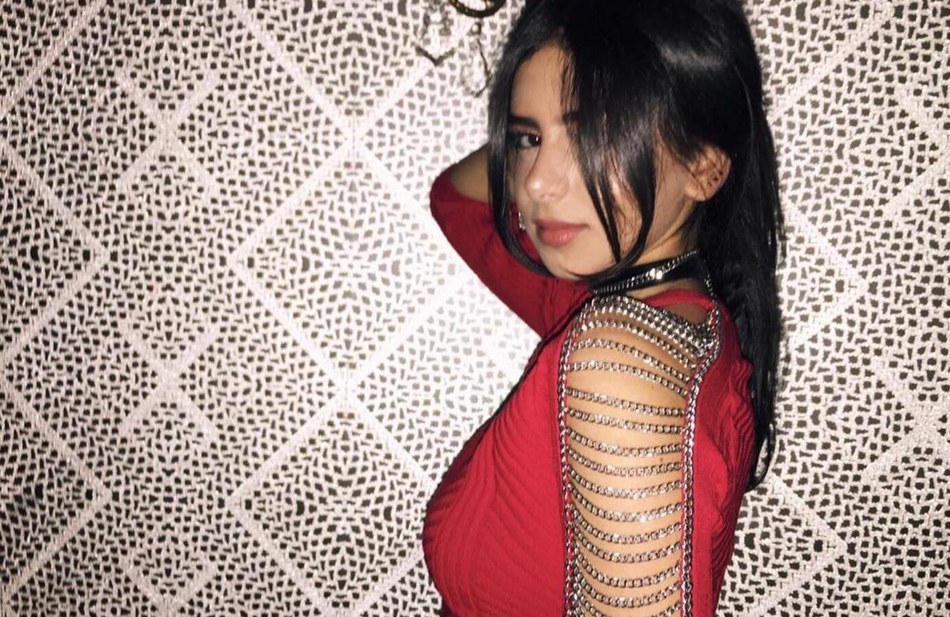 家中长女待字闺中 小法好福气