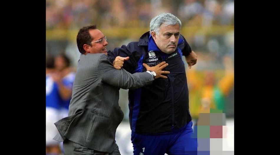 穆里尼奥嘲讽庆祝 遭网友恶搞