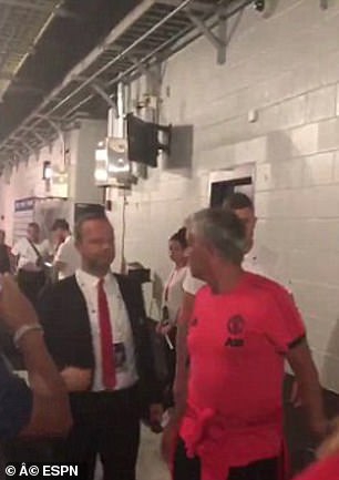 夏季美国热身赛期间