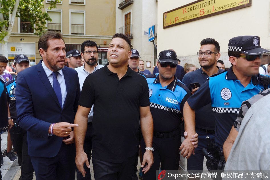 大罗正式改行当足球老板