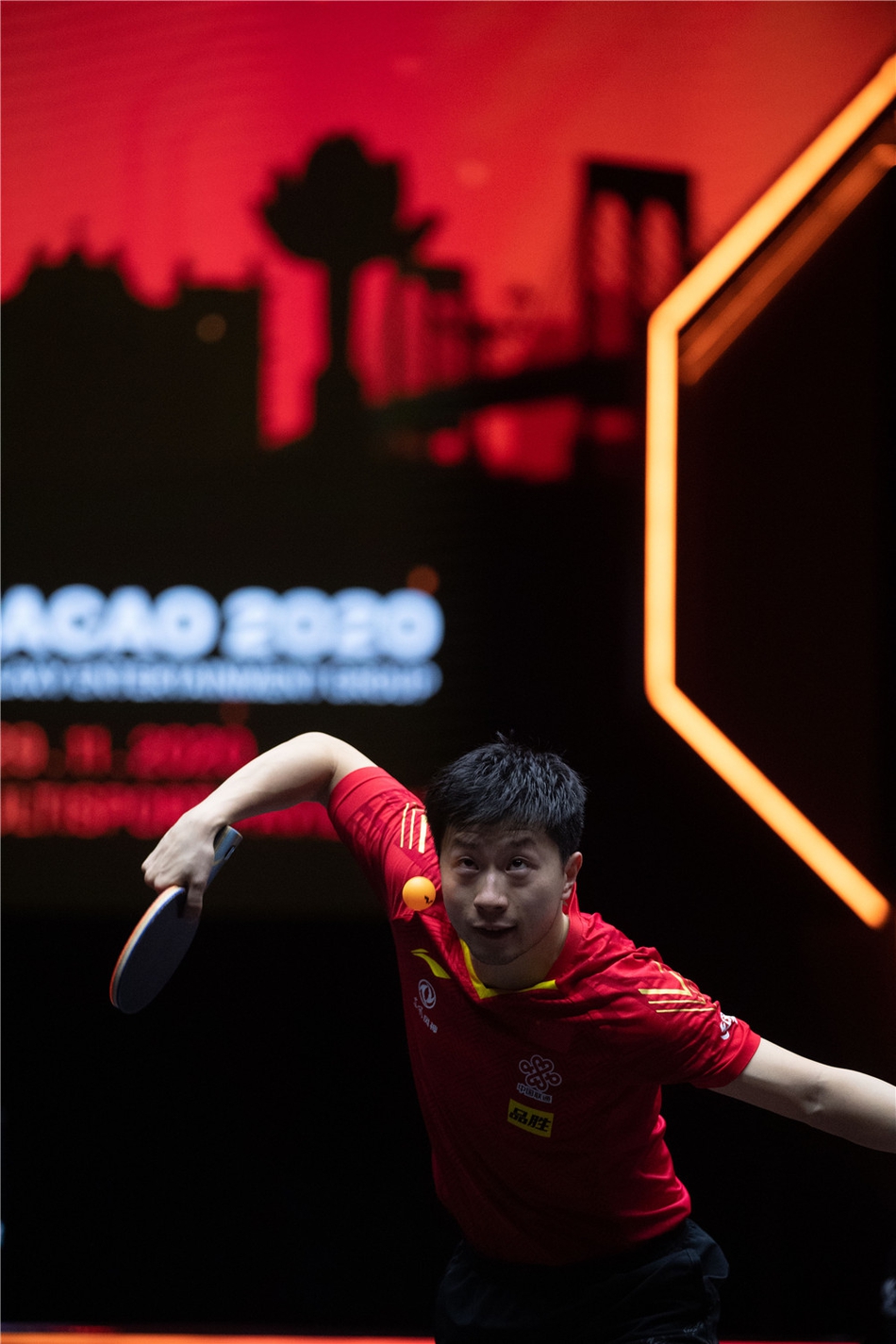 WTT澳门赛马龙夺得冠军