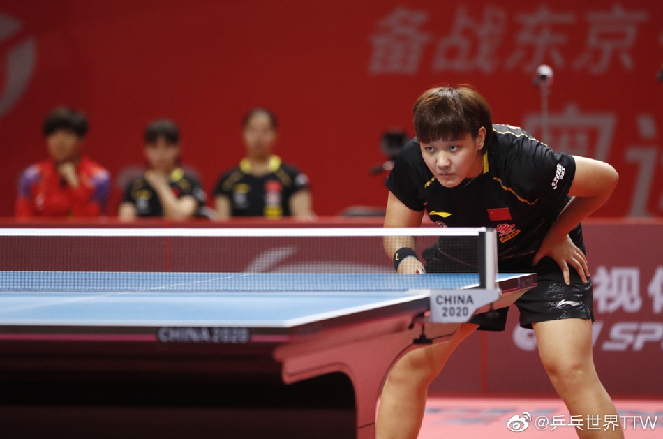 模拟赛陈梦孙颖莎王曼昱女团夺冠