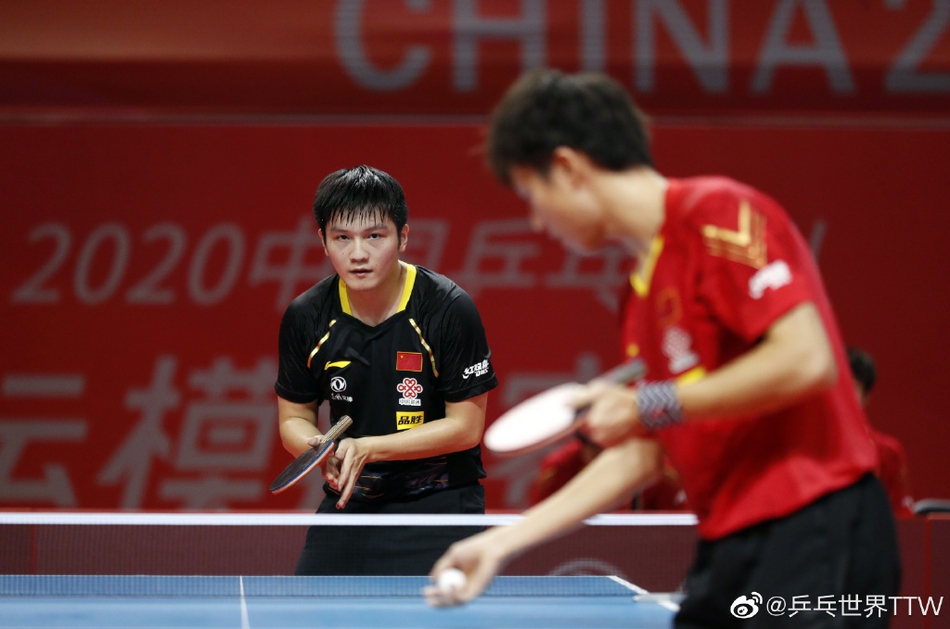 模拟赛马龙许昕樊振东男团夺冠