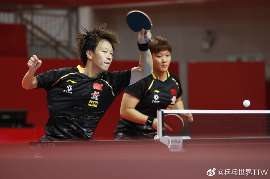 奥运模拟赛许昕/孙颖莎进决赛