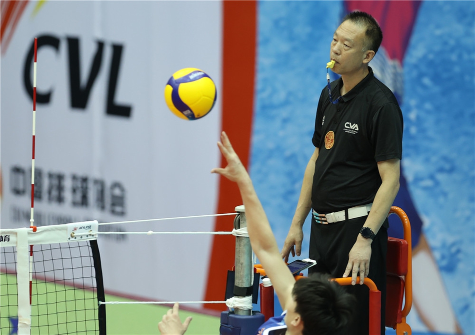 男排超级联赛：上海3-1江苏