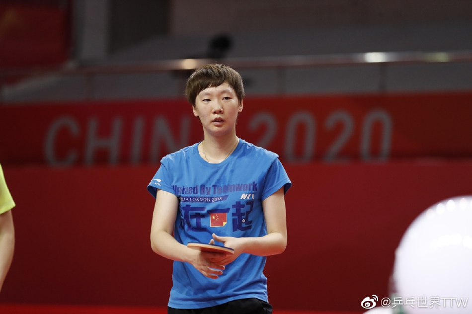 国乒选手备战奥运模拟赛