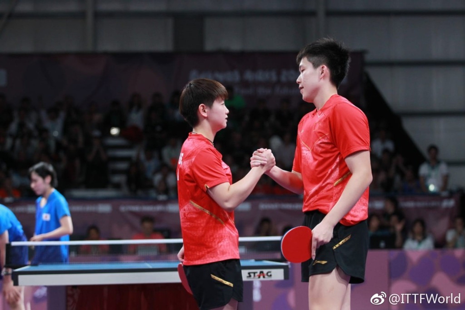 青奥会孙颖莎王楚钦混合团体夺冠