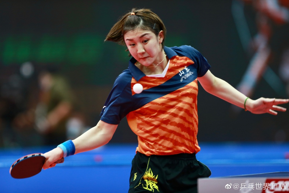 乒乓球全锦赛半决赛精彩瞬间