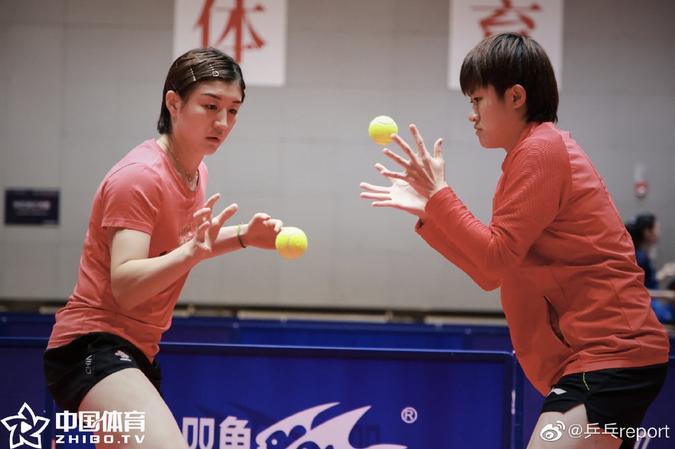 陈梦孙颖莎等国乒女将备战总决赛