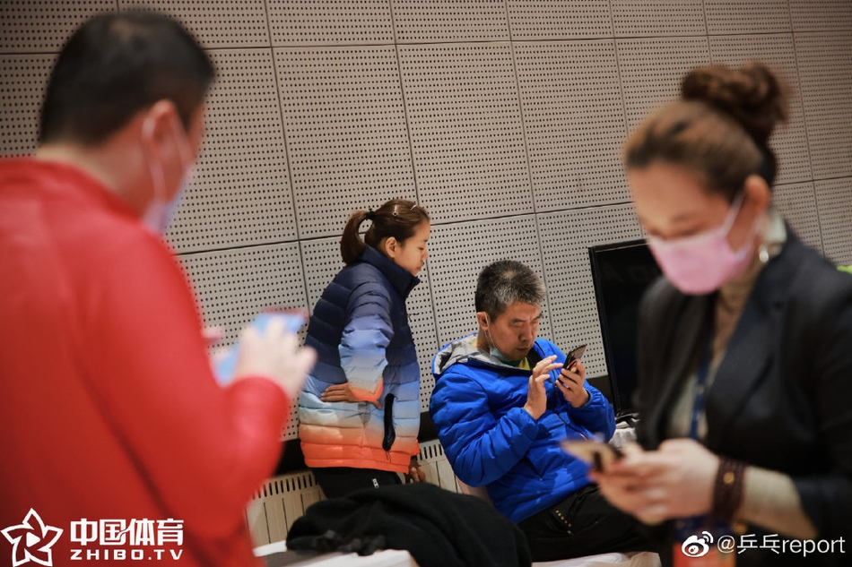 陈梦孙颖莎等国乒女将备战总决赛