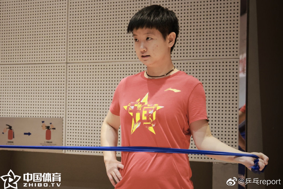 陈梦孙颖莎等国乒女将备战总决赛