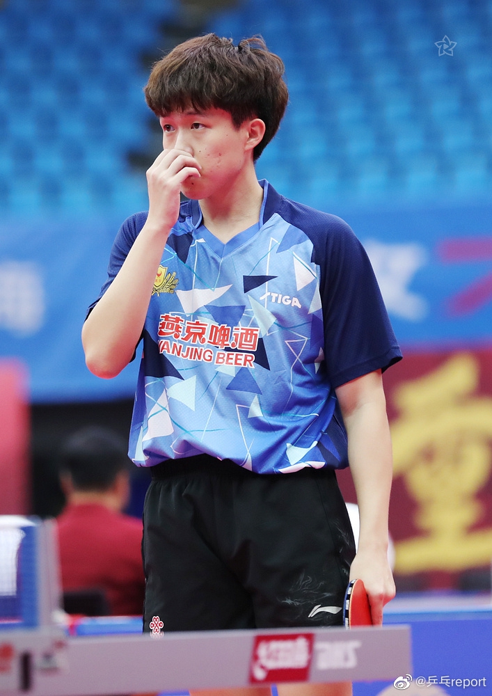 全锦赛许昕不敌王楚钦止步八强