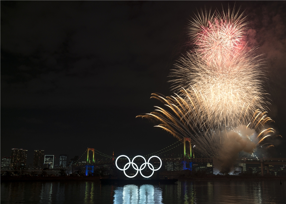 东京奥组委庆祝奥运倒计时半年