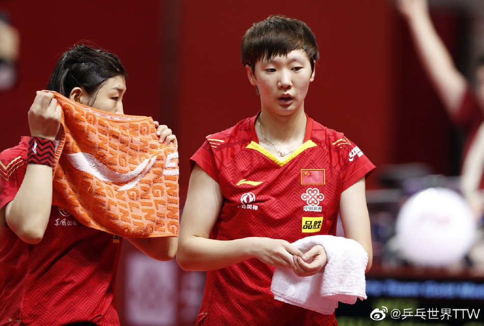 模拟赛陈梦孙颖莎王曼昱女团夺冠