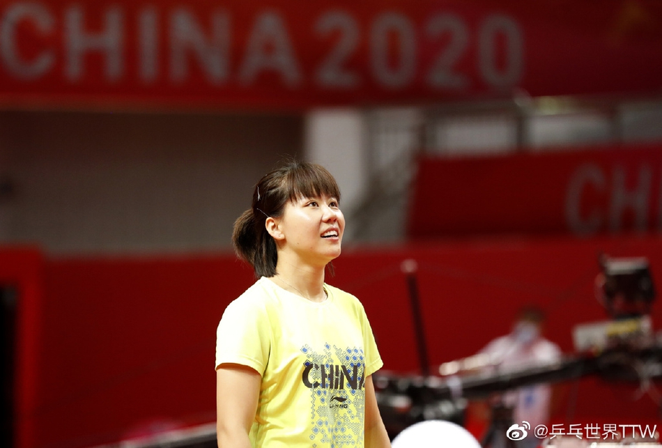 国乒选手备战奥运模拟赛