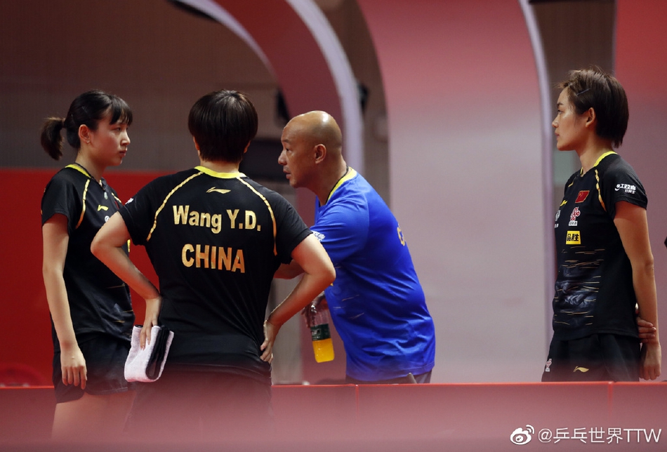 陈梦孙颖莎王曼昱晋级女团决赛