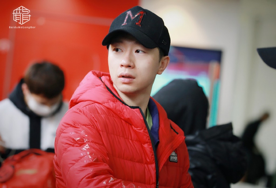 马龙参加澳大利亚赛抵达机场