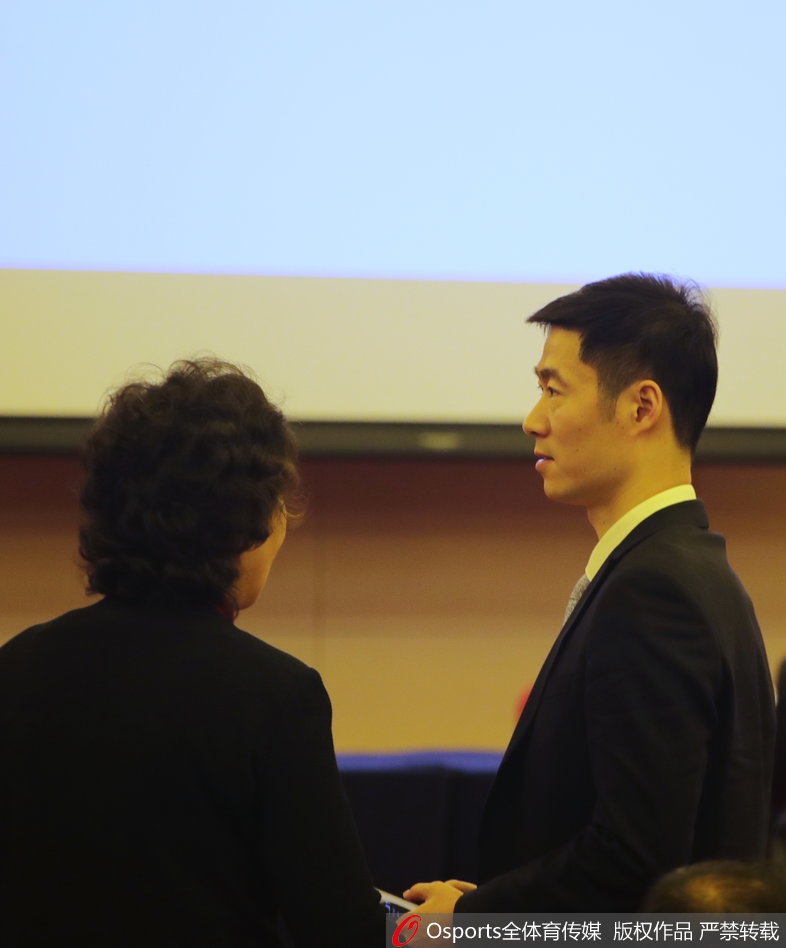 刘国梁当选新一届乒协主席