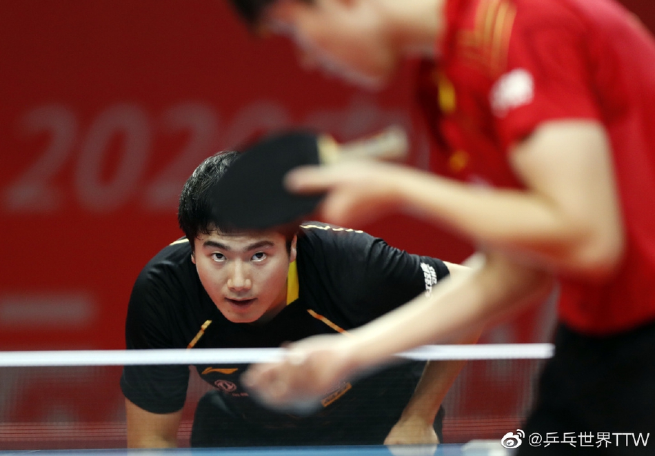 奥运模拟赛梁靖夺男单冠军