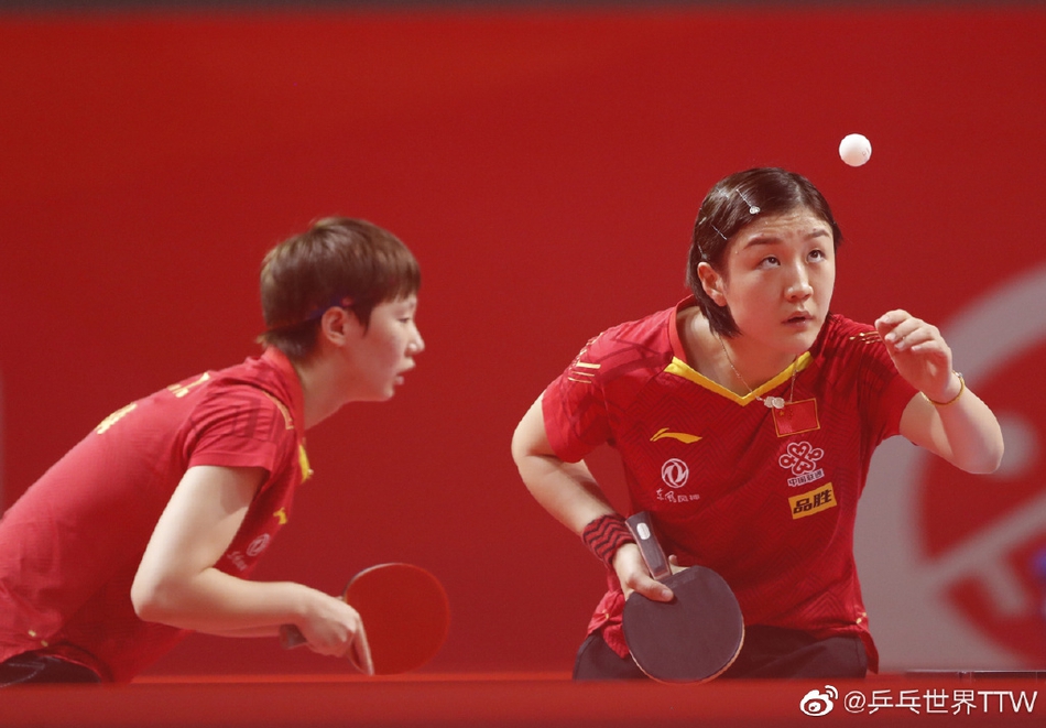 模拟赛陈梦孙颖莎王曼昱女团夺冠