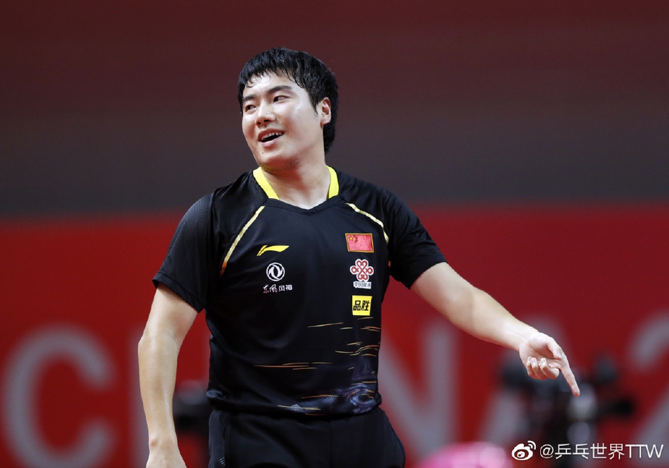 奥运模拟赛梁靖夺男单冠军