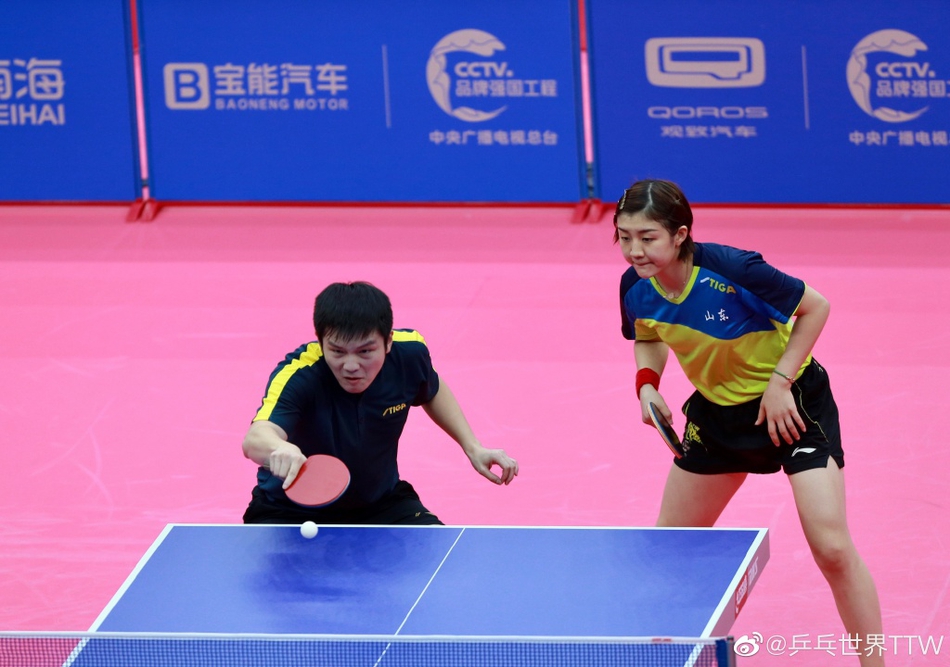 乒乓球全锦赛混双赛场集锦