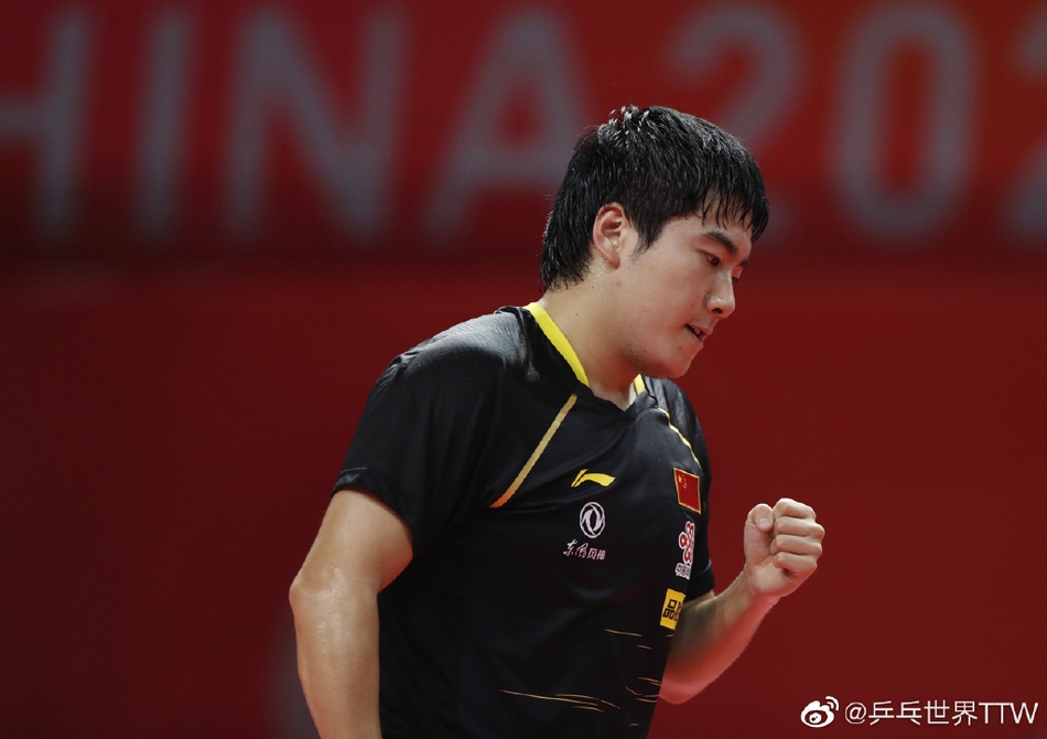 奥运模拟赛梁靖夺男单冠军