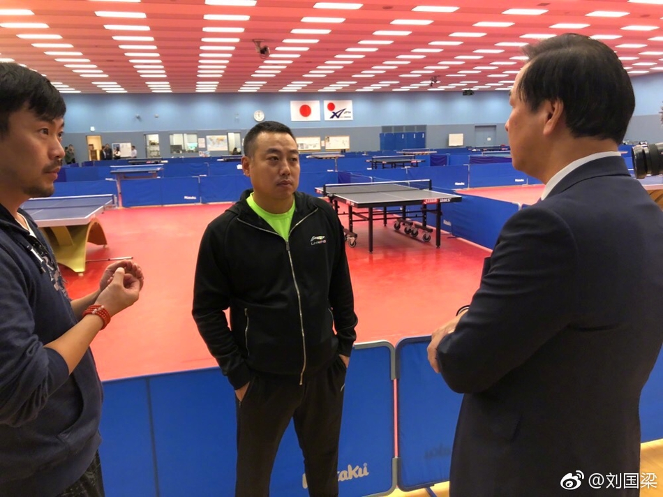 刘国梁考察日本乒乓国家队餐厅