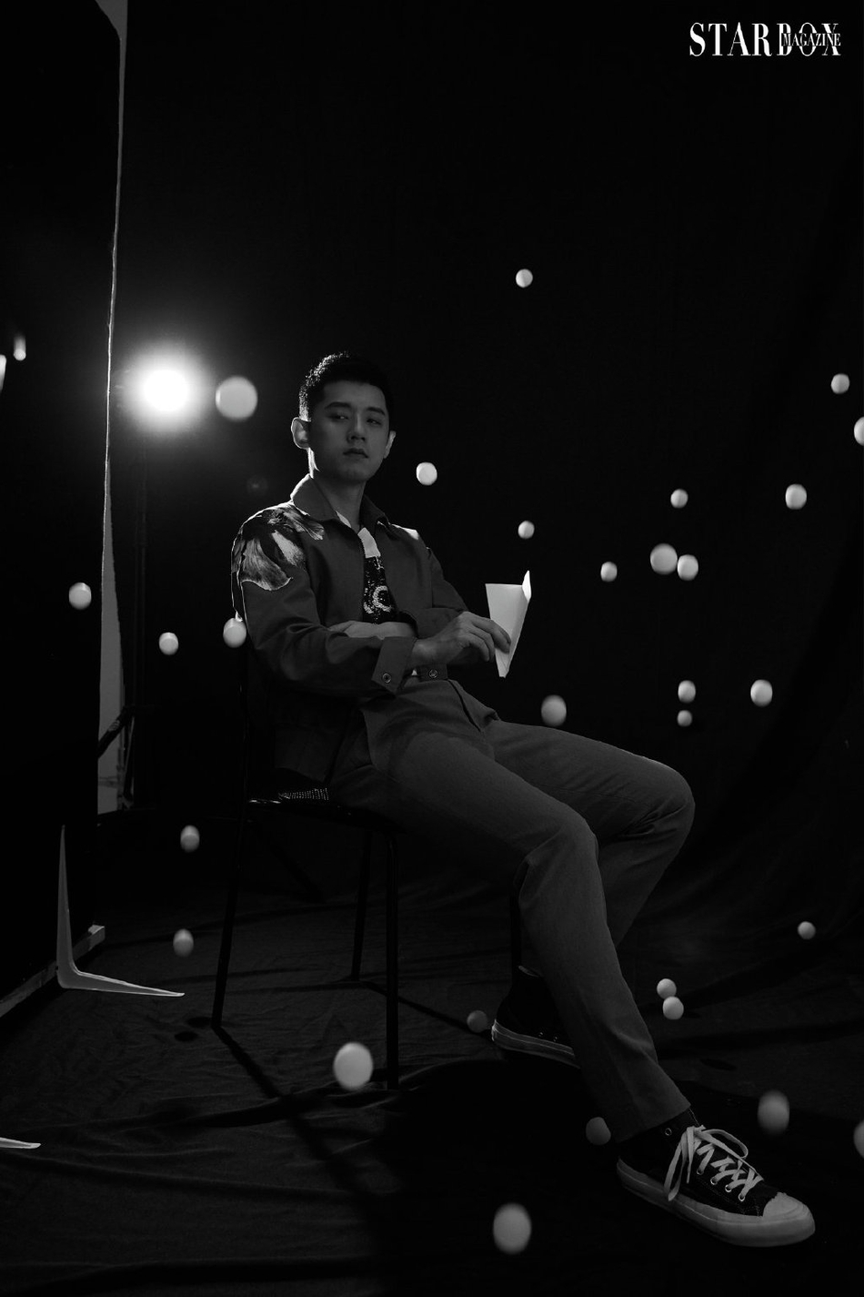 张继科拍时尚大片魅力十足