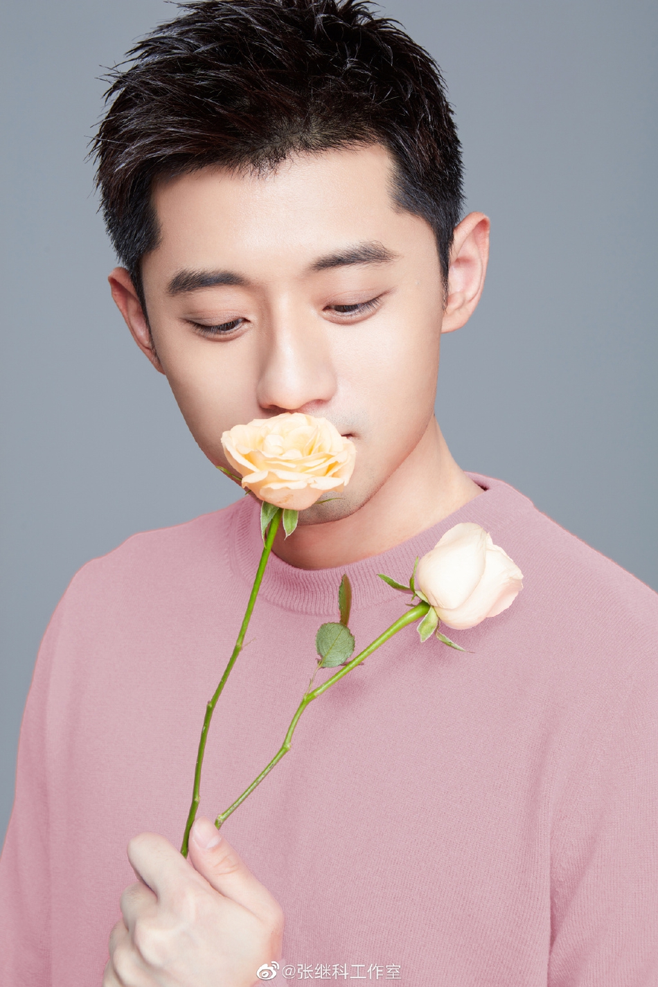 张继科32岁生日快乐 逐梦路上热血前行